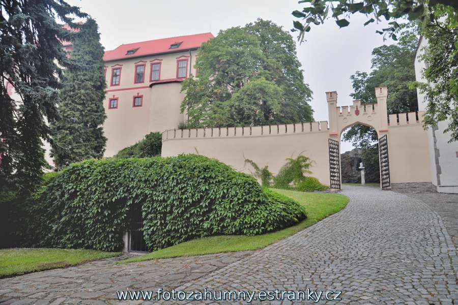 Hrad Kámen 02